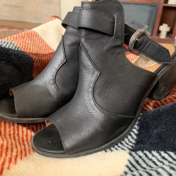Open Toe Black Women's Leather Bootie - Picture 1 of 1
